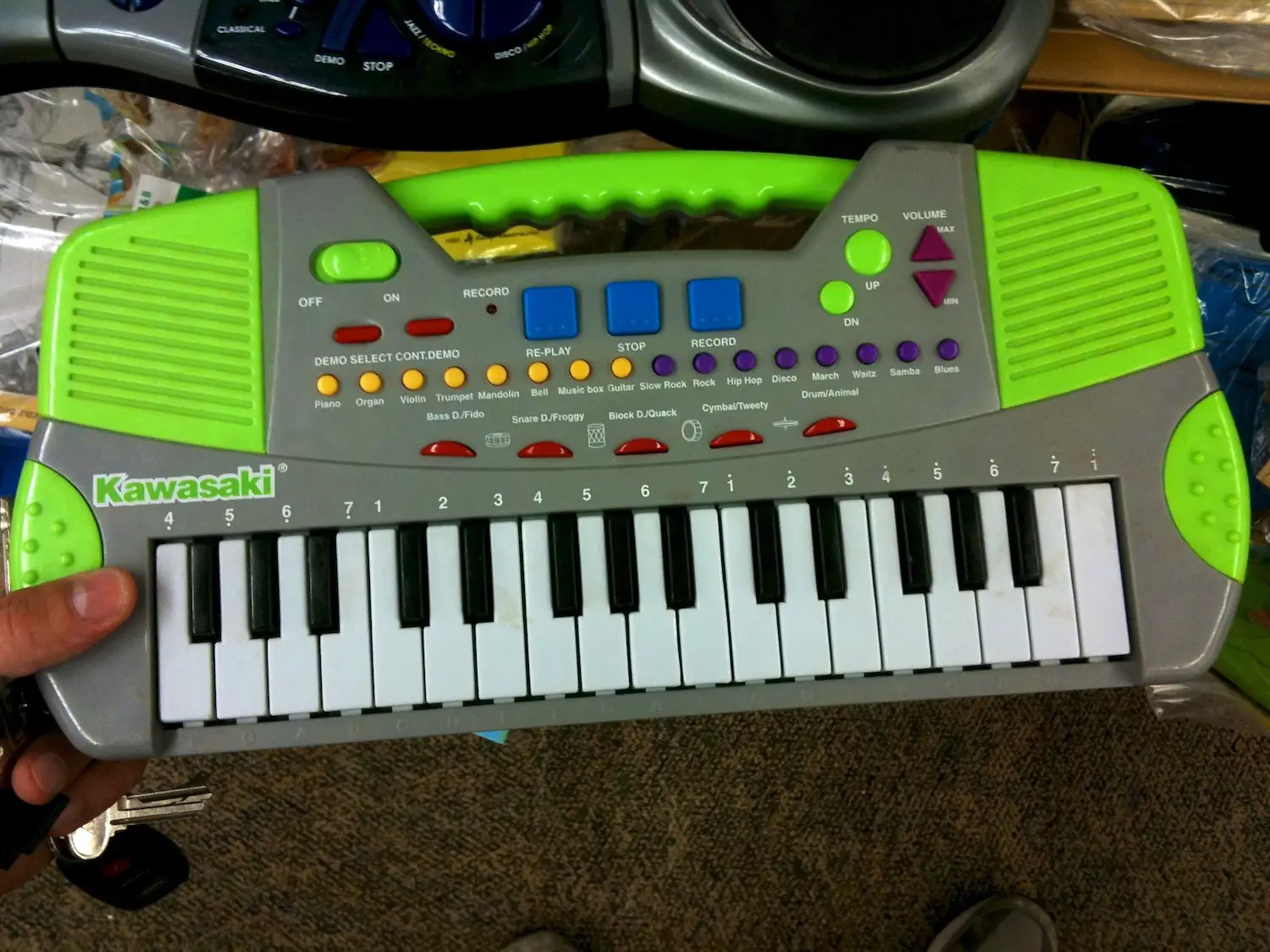 kawasaki-green-keyboard